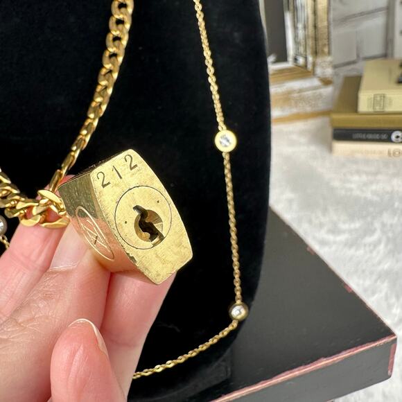 Louis Vuitton auth vintage Lock comes with chains for necklace Great Gift CUTE! - Picture 4 of 6